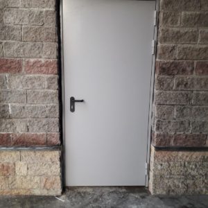 Противовзломная противопожарная дверь / серия FRM7482